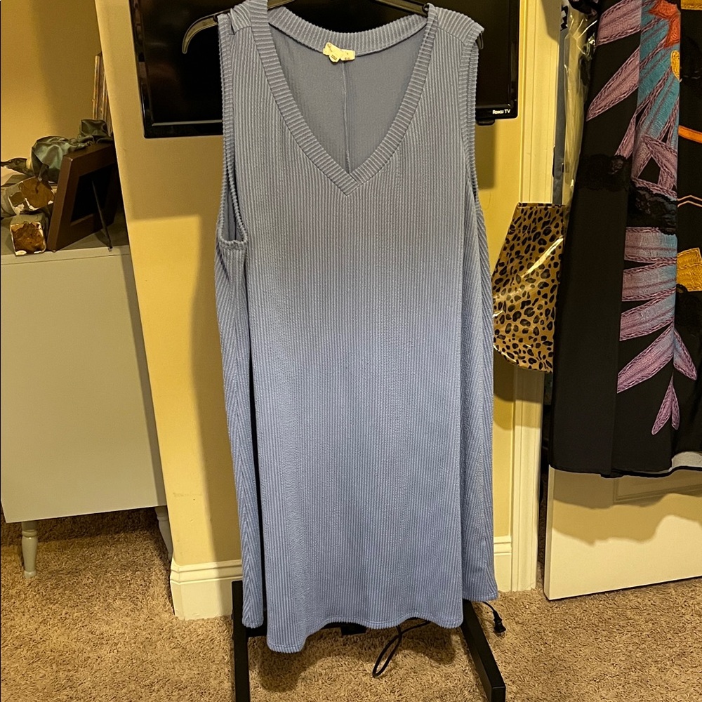 ANDREE BY UNIT Light Blue Ribbed Knit Top